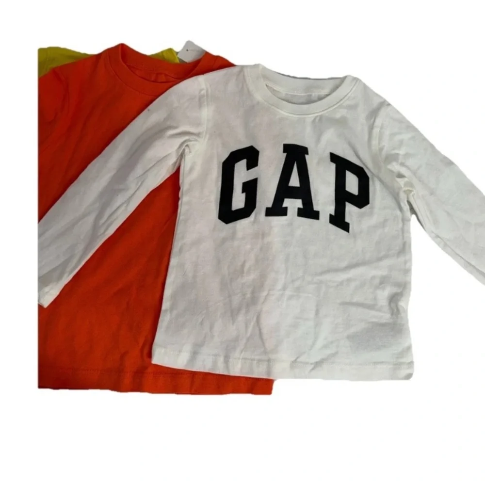 Gap Short Sleeve T-shirts, Boys Size 4 NWT, Lot of 5